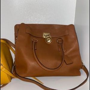 Michael Kors tote